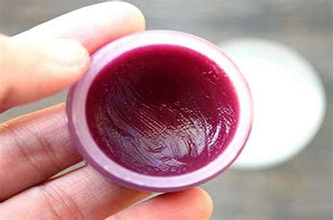 How To Make Beetroot Lip Balm At Home Homemade Lip Balm The Balm