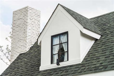 Does Homeowners Insurance Cover Roof Replacement? - SAS Services