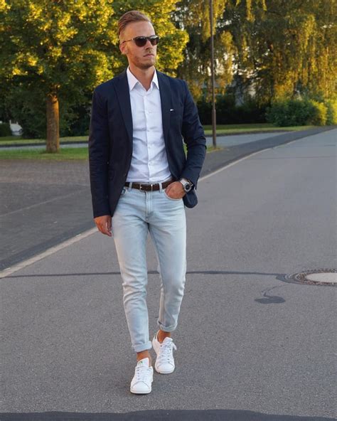 How To Wear A Blazer With Jeans And Sneakers At William Pittman Blog