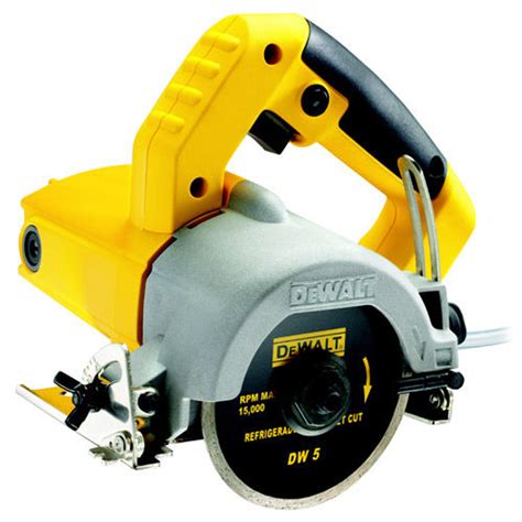 Dewalt DWC410 Hand Held Wet Tile Saw 110mm - 110V