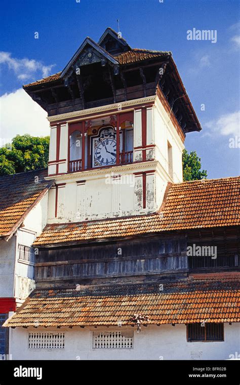 Uhrturm Trivandrum Fotos Und Bildmaterial In Hoher Aufl Sung Alamy