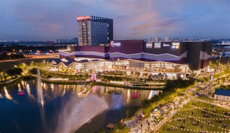 5 Best Reasons To Visit Quayside Mall Selangor Malaysia Marketplaces