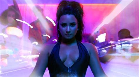 Demi Lovato’s ‘Sorry Not Sorry’ Video — Photos – Hollywood Life