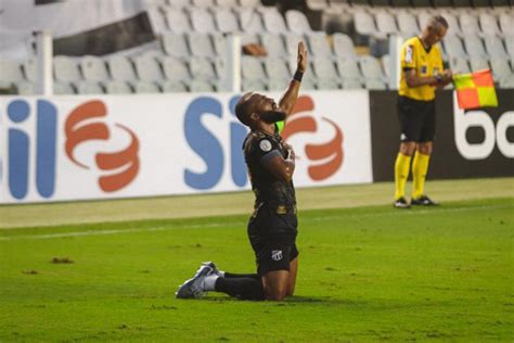 Fluminense Confirma Samuel Xavier Como Novo Refor O