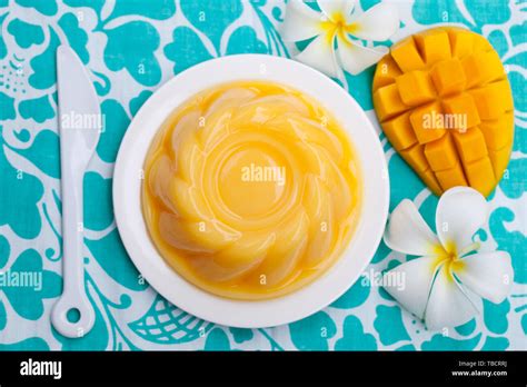 Mango Pudding Hi Res Stock Photography And Images Alamy