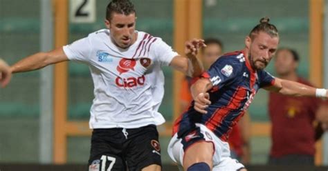 Calciomercato Crotone Gli Squali Puntano Forte Sul Ritorno Di Lorenzo