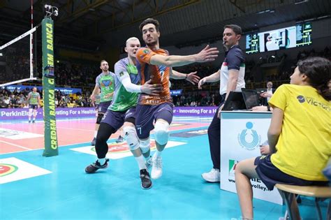 Pallavolo Mercato Eccheli Ha Confermato Il Trasferimento Di Davyskiba