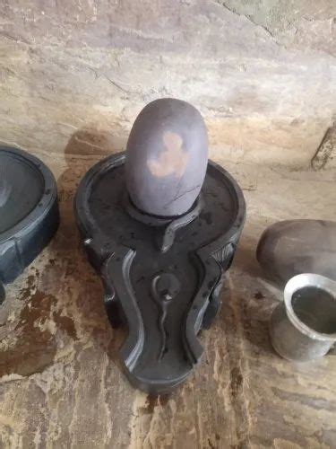 Multicolor Narmada Stone Natural Om Shivling Of Narmadeshwar For