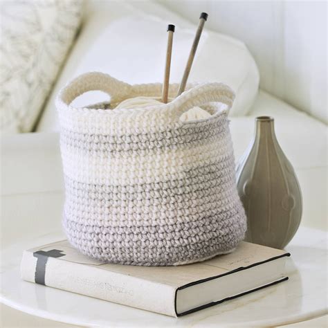 Free Crochet Pattern For A Bulky Yarn Basket ⋆ Crochet Kingdom