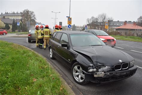 Wypadek Na Skrzy Owaniu Goldhammera I Ks Sitki Tarnowie Zderzy Y Si