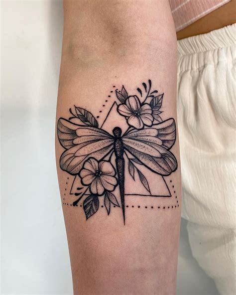 Top More Than 69 Dragonfly And Lotus Flower Tattoo Best In Cdgdbentre