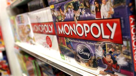 Hasbro Monopoly Hersteller kündigt Massenentlassungen an DER SPIEGEL