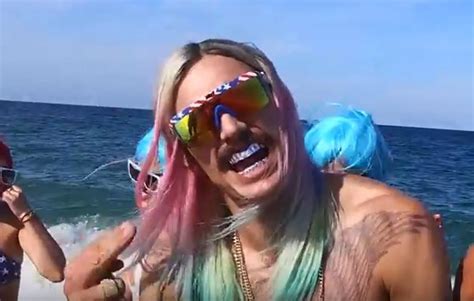 James Franco Is Riff Raff In The New Only In America Video Xxl