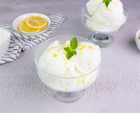 Sorbetto Limone E Basilico La Ricetta Per Farlo Cremoso Senza Gelatiera