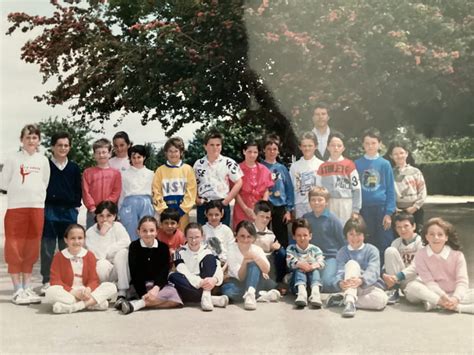 Photo De Classe Cm De Ecole Groupe Scolaire Du Dorlett Copains