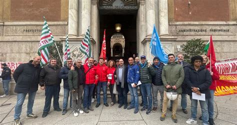 Tagli all indennità di malattia per i marittimi Filt Cgil Fit Cisl Uil