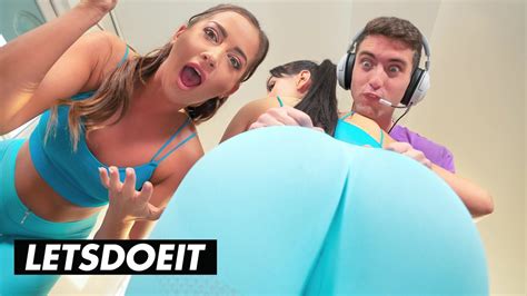 Czech Babe Lady Gang Fucks Gamer During Yoga Session LETSDOEIT RedTube
