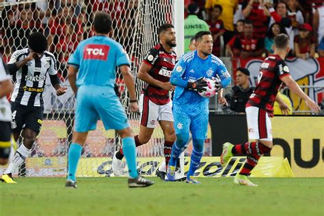 Arbitragem de Flamengo e Santos é suspensa Giroesportesnews