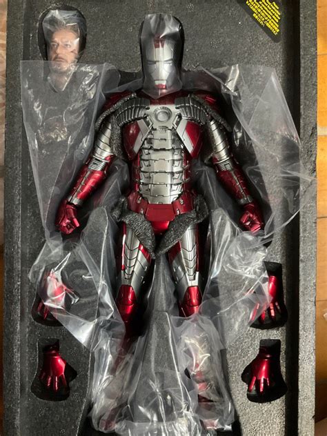 Hottoys ironman mk5 mms400 新版 hot toys 興趣及遊戲 玩具 遊戲類 Carousell