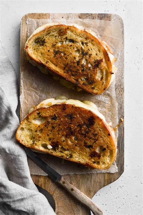 Caramelized Onion Apple Grilled Cheese Sandwich Cozy Cravings