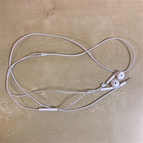 Yahooオークション Apple純正イヤホン Earpods With 35 Mm Headpho