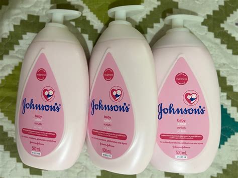 Johnson Baby Lotion, Beauty & Personal Care, Bath & Body, Body Care on Carousell