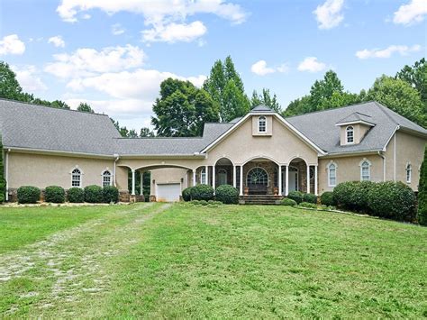 20 Clydesdale Ct Newnan GA 30263 Zillow