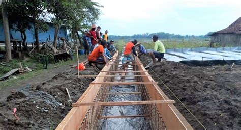 Pemdes Kauman Bangun Saluran Irigasi Melalui Program Jombang Berkadang 2020 Nusantara Pos