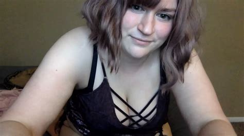 Cute BBW Fingering Herself In Nylons XHamster