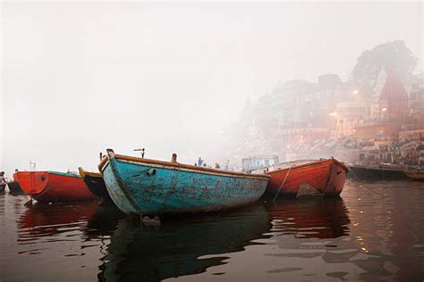 11,400+ Banaras Ghat Stock Photos, Pictures & Royalty-Free Images - iStock