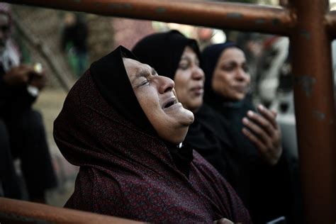 Izrael Nastavio Zra Ne Napade Na Jug Gaze Ubijeno Najmanje Palestinaca