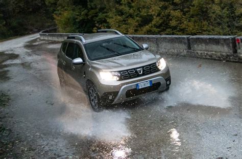 Dacia Duster Gpl News Dacia Duster Gpl Foto E Video Dacia Duster Gpl