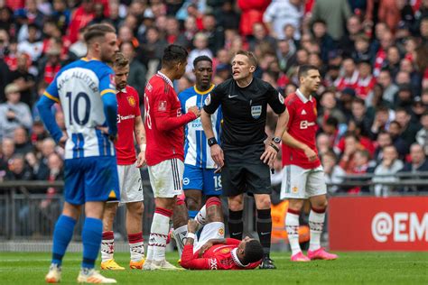 Wielkie zmiany w Premier League Sędziowie z nowymi wytycznymi gwiazdy