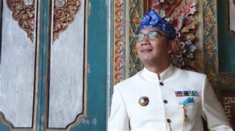 Nyesek Begini Momen Ridwan Kamil Pamit Ke Warga Jabar Hingga Berurai