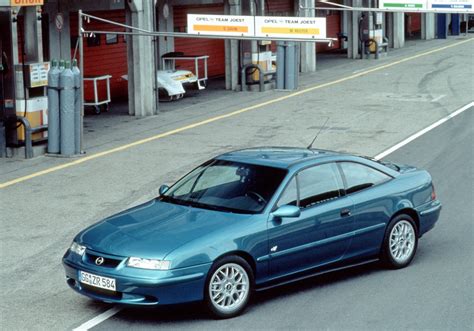 Opel Calibra – Aerodynamic Champion from the 1990s - Dyler