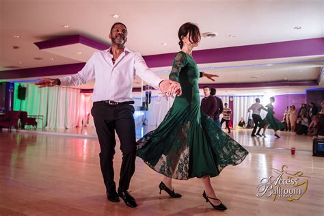 Viennese Waltz Dance Lessons And Classes In Toronto Access Ballroom