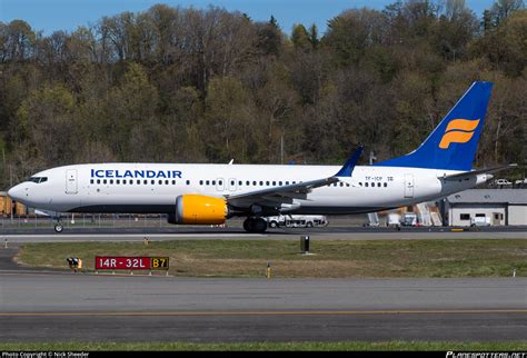 Tf Icp Icelandair Boeing Max Photo By Nick Sheeder Id