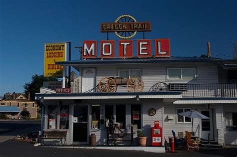 Oregon Trail Motel | Baker city, Baker city oregon, Great american road ...