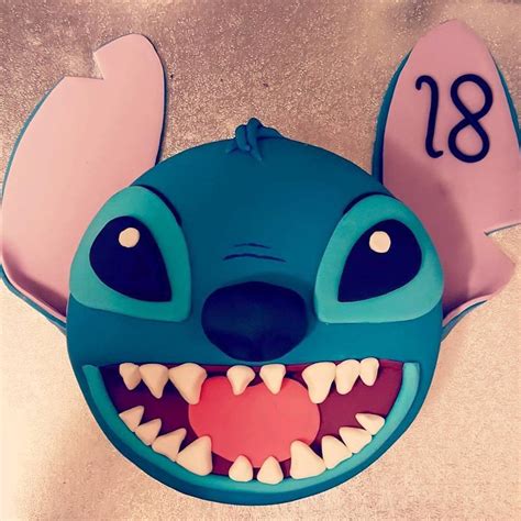 Stitch cake for my niece on her 18th : cakedecorating