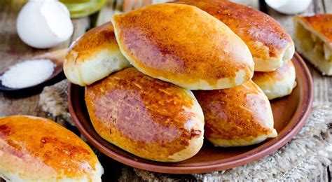 Пирожки из готового дрожжевого теста с разными начинками для самых ...