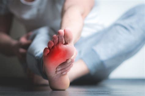 Pranzo Ricevitore Sarcoma Dolore E Gonfiore Pianta Del Piede Lealt