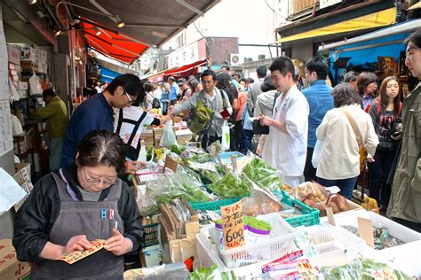 A Day at the Tsukiji Fish Market in Tokyo, Japan - Heels to Hiking Boots