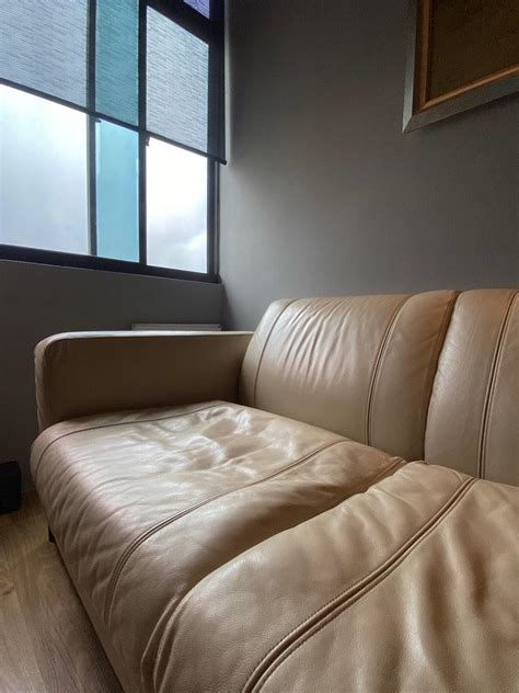 Poltrona Frau sofa on Carousell