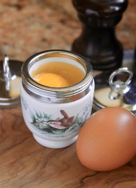 Coddled Eggs How To Coddle Eggs Easy Directions Christinas Cucina