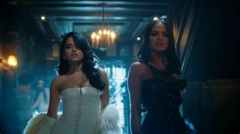 BECKY G :: "SIN PIJAMA" JUNTO A NATTI NATASHA YA ES DISCO DE ORO EN ...