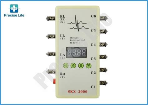 M Quina M Dica Paciente Do Simulador Do Sinal Ecg Do Monitor Tipo