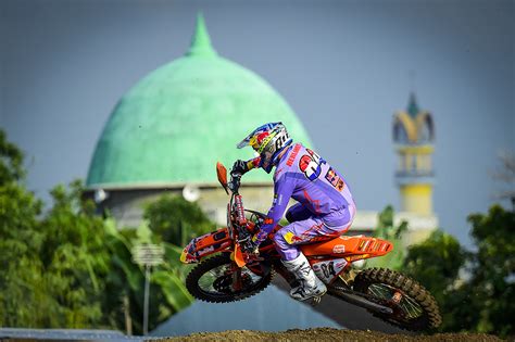 Herlings L Coenen Repeat The Feat With Ram Qualifying Race Wins In