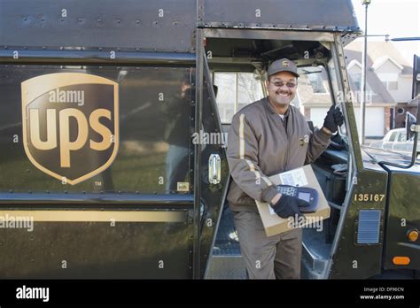 UPS delivery Driver Joe Wallace delivers packages Stock Photo, Royalty Free Image: 61053573 - Alamy