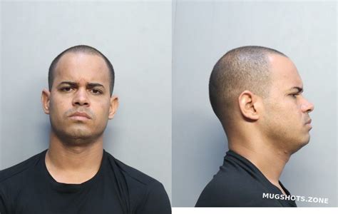 Gonzalez Dairon Herrera 09 02 2022 Miami Dade County Mugshots Zone