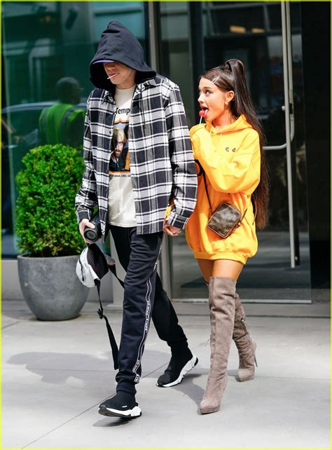 Ariana Grande And Pete Davidson Reportedly Split And Call Off Engagement